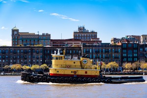 Tug Boat on the Savannah River 04343